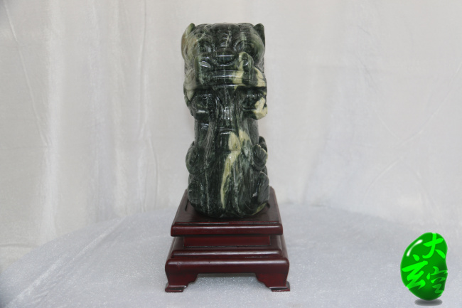 螭吻 大：68000￥ ?。?8000￥